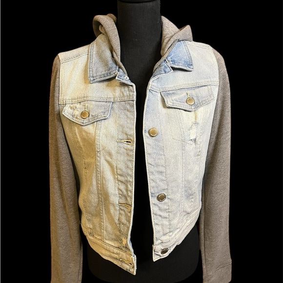Hollister Light Wash Jean Jacket with Gray Sleeves - Picture 1 of 4
